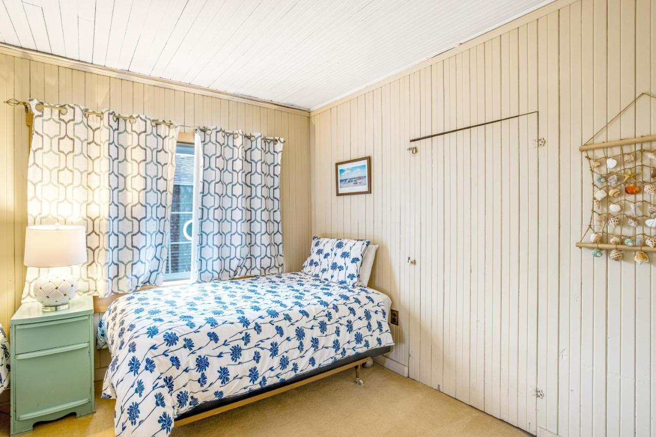 Salt Water Cottage Гіархарт Екстер'єр фото